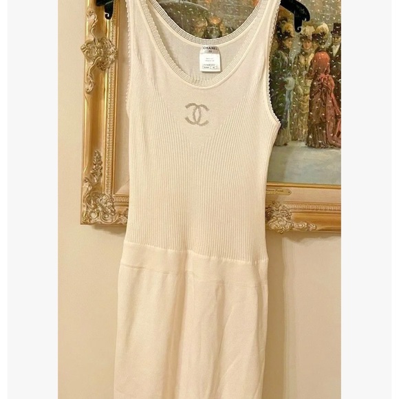 CHANEL CC LOGO DRESS SIZE 40 - Picture 1 of 16